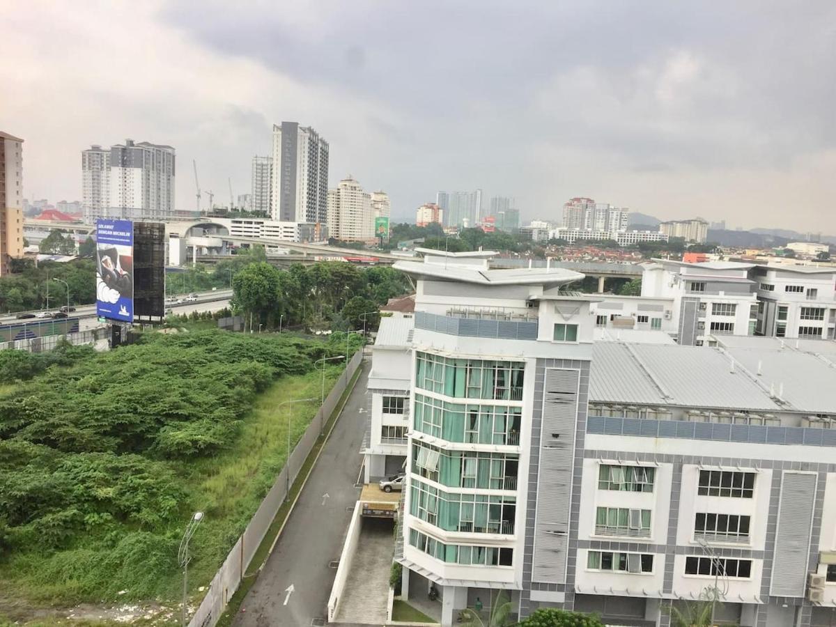Cozy Kelana Jaya Semi-D Apt near Mall, College&Hospital Petaling Jaya Luaran gambar